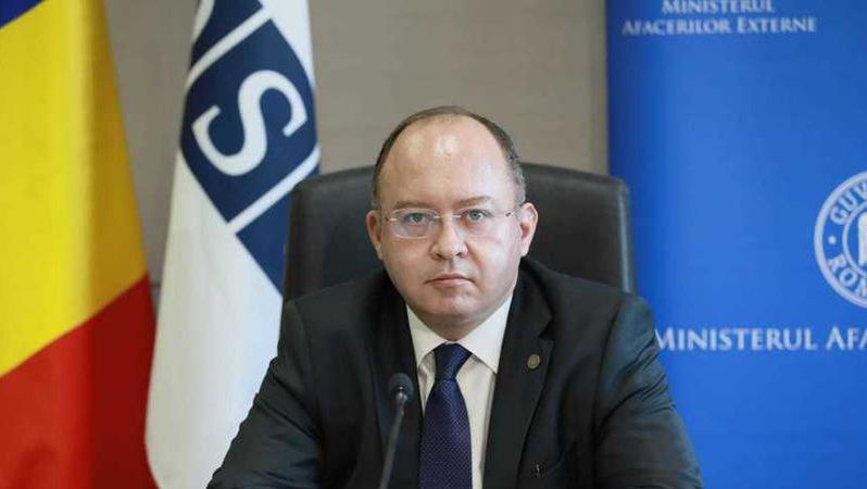 Глава МИД Румынии Богдан Ауреску.