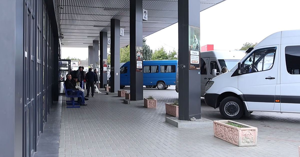 В Молдове более 300 сел могут остаться без регулярного сообщения с районными центрами.