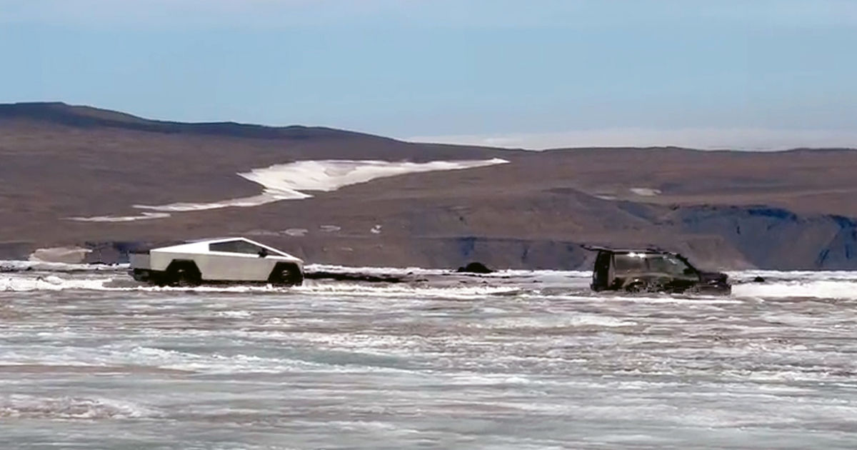 Tesla отправила Cybertruck на ледник для съемки первой рекламной кампании.