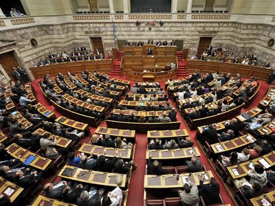 Preşedintele Parlamentului grec se suspendă din funcţie în urma unei anchete de spălare de bani (Imagine: Mediafax foto/AFP)