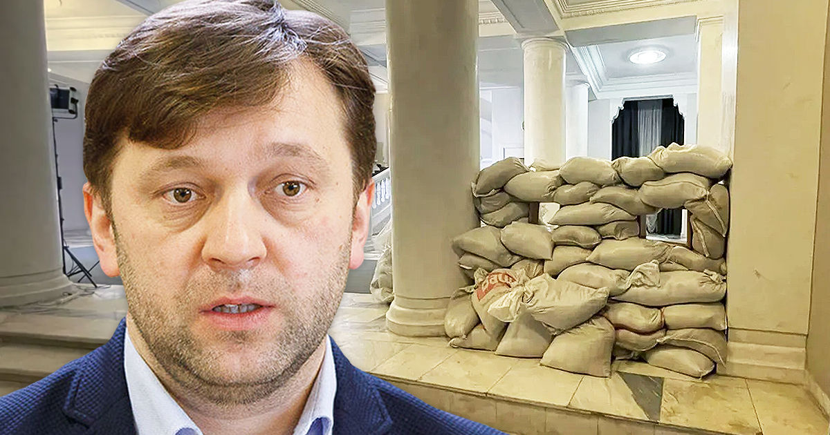 Алайба показал, в каких условиях проходил брифинг Гаврилицы на Украине. Коллаж: Point.md