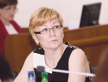 Генеральный секретарь НКФР Елена Пуй.
