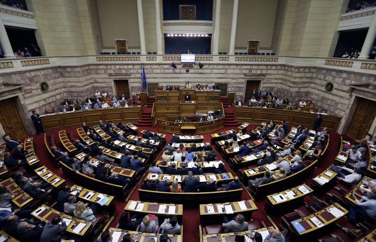 Правительство Ципраса не имело большинства в парламенте.