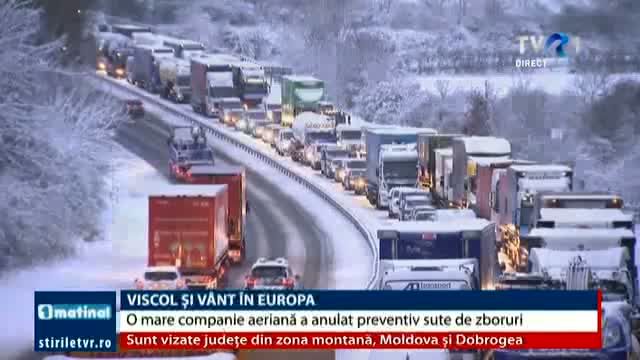 Ninsori și vânt în Europa: Autostrăzi închise, zboruri anulate