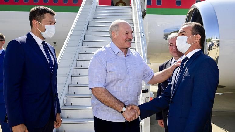 Путин поддержал конституционную реформу Лукашенко. Фото: euronews.com.