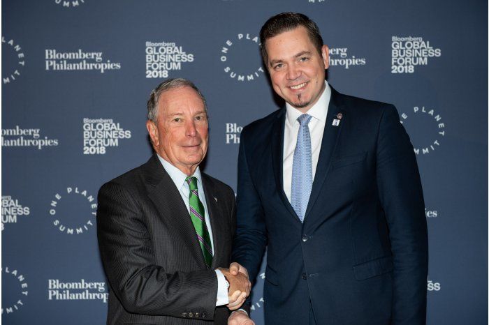 Ульяновски принял участие в "Bloomberg Global Business Forum 2018".
