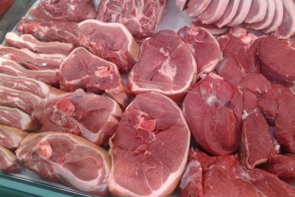Жителей Гагаузии призвали «не поддаваться дешевизне» мяса из Украины 