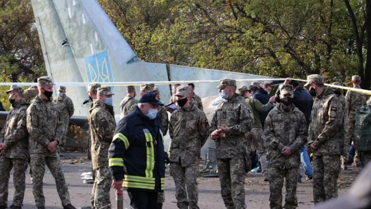 Мать погибшего пилота Ан-26 рассказала о жалобах сына на самолет.