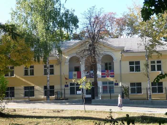 5 мужчин пойдут под суд за подкуп сотрудников Кишиневского военкомата. Фото: photos.wikimapia.org.