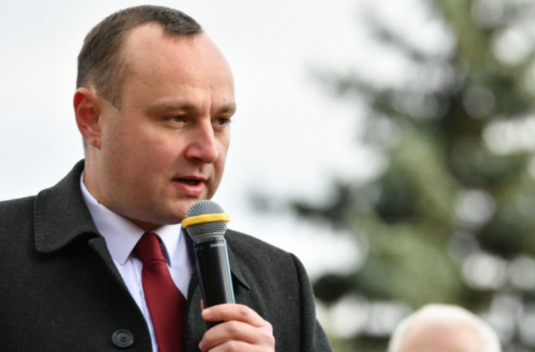 Социалист Влад Батрынча.
