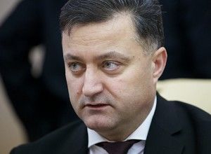 В парламенте потребовали отставки очередного министра.