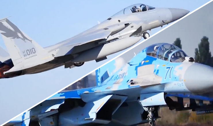 На Украине провели учебный бой между F-15 и Су-27.