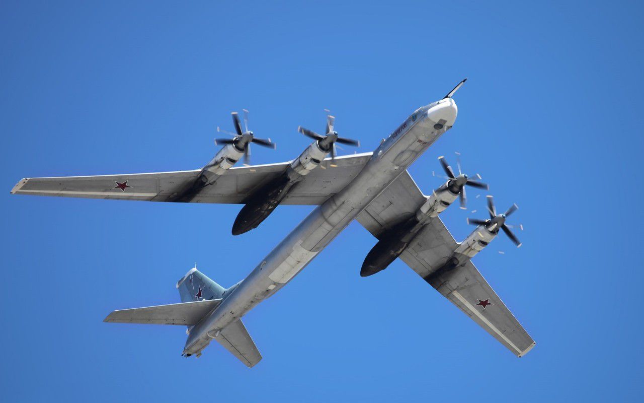 Bombardiere nucleare ruse s-au apropiat periculos de coastele SUA FOTO: air-cosmos.com