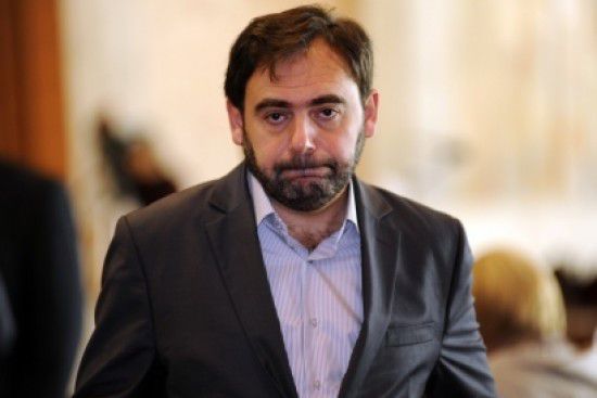 „Protestatarii” din orăşelul de corturi îşi divulgă fără să vrea sponsorii,