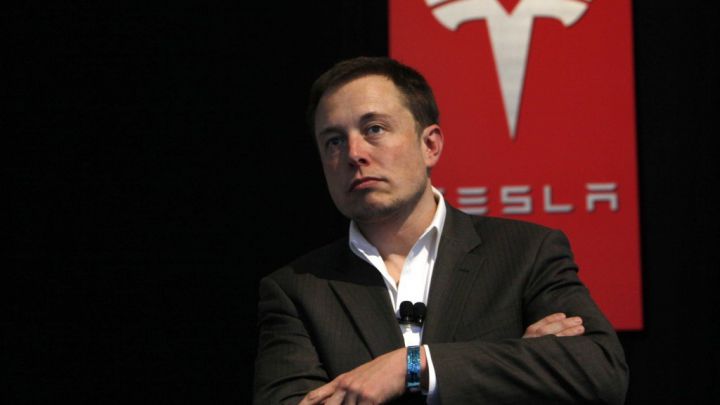 Compania Tesla a devenit cel mai valoros producător de maşini din Statele Unite. Foto: cftr.org