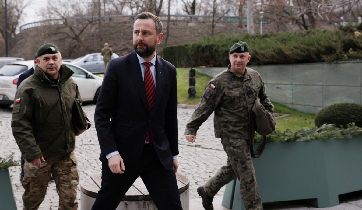Минобороны: Польша готова помочь Украине вернуть мужчин призывного возраста.