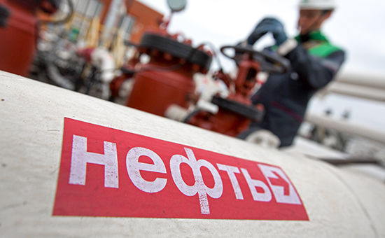 Рост нефтяных котировок привел к новому укреплению рубля.