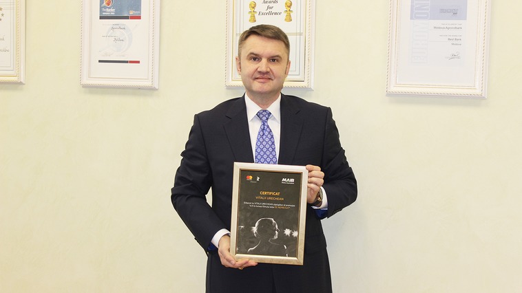 Vitalie Urechean, fiul fostului politician Serafim Urechean. 