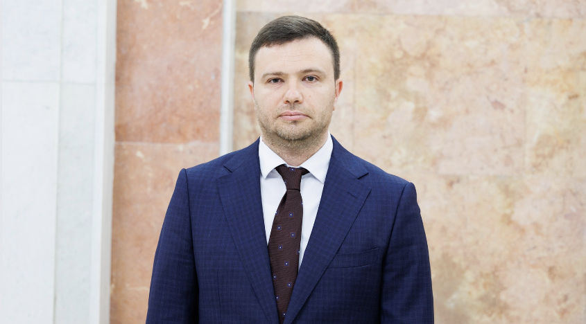 Лазаренку: Мы произведем изменения в руководстве подведомственных учреждений.