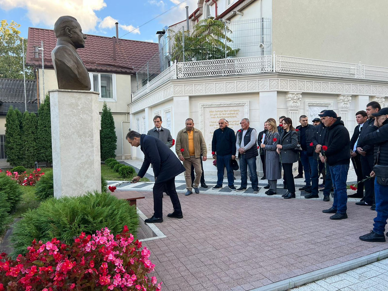 В Кишиневе отметили День восстановления независимости Азербайджана.