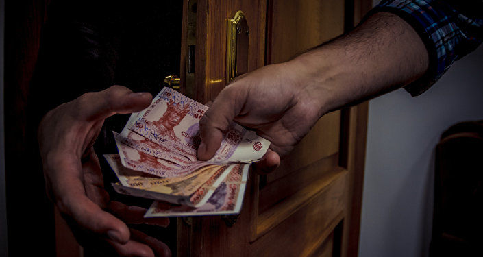 Pentru ce se colectează câte 1.200 de lei de la părinți la o şcoală din Capitală. Foto simbol: sputnik.md