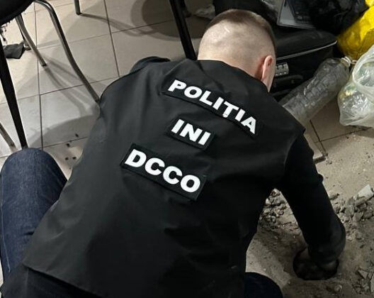 В столичной тюрьме № 13 прошли обыски по делу о преступной организации.