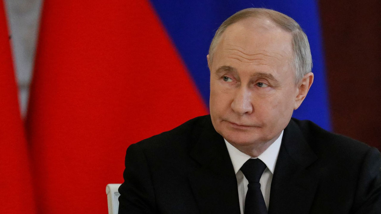 Путин: Легитимность Зеленского закончилась.