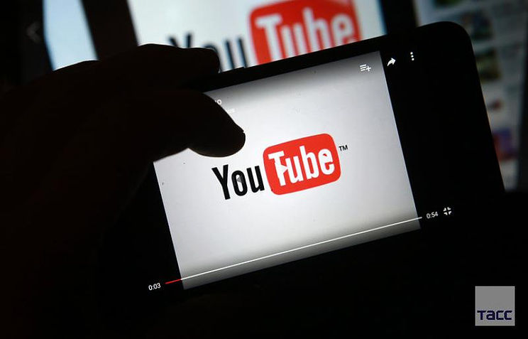 Bloomberg: на YouTube станет больше рекламы между музыкальными видеоклипами. Фото: tass.ru