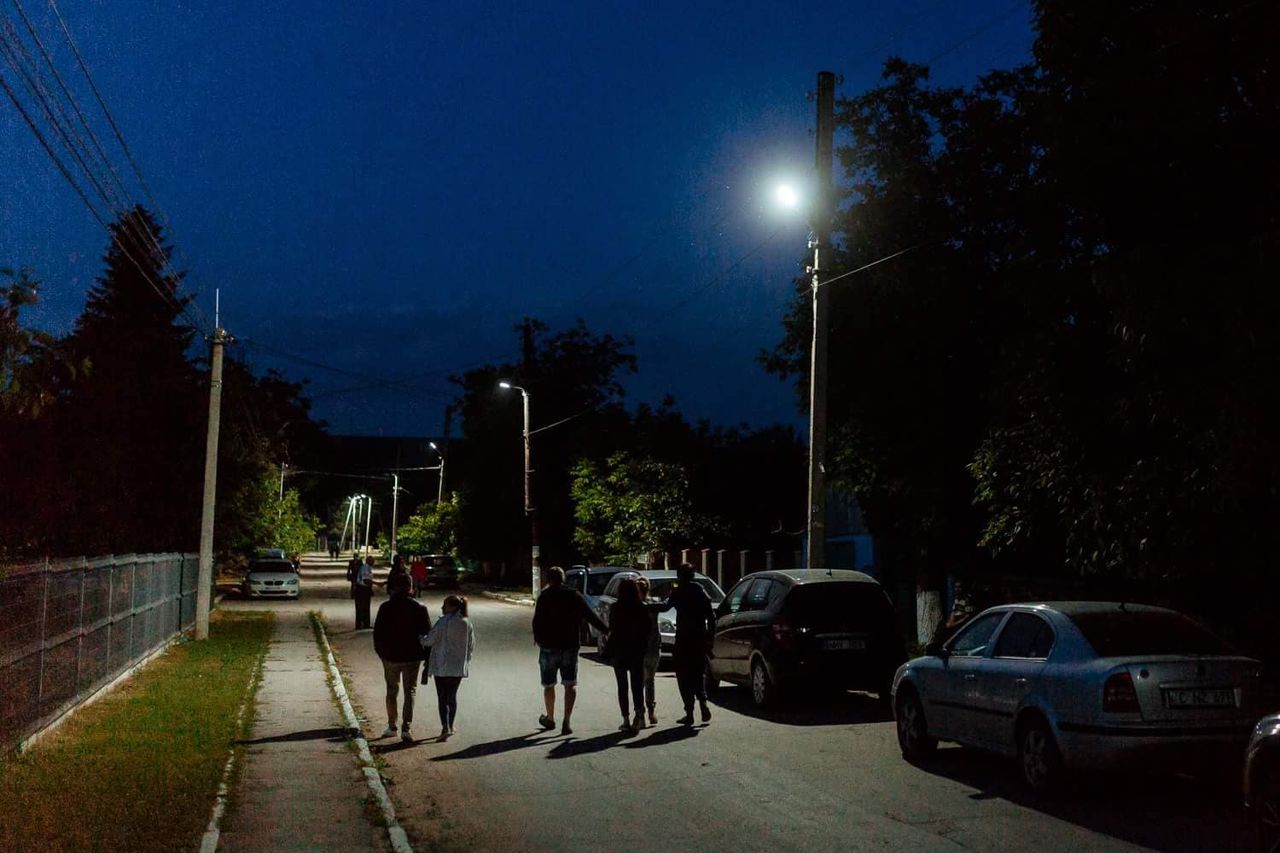 Ещё в одном оргеевском селе партия "Шор" восстановила уличное освещение.