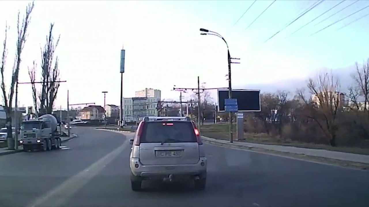 Un şofer a fost surprins făcând manevre interzise în trafic