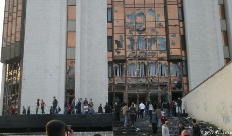 Justiţia moldovenească achită torţionarii şi condamnă penal contravenţiile administrative. Foto: dw.de
