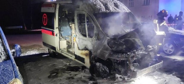 В Польше подожгли автомобили скорой помощи, предназначенные для Украины.