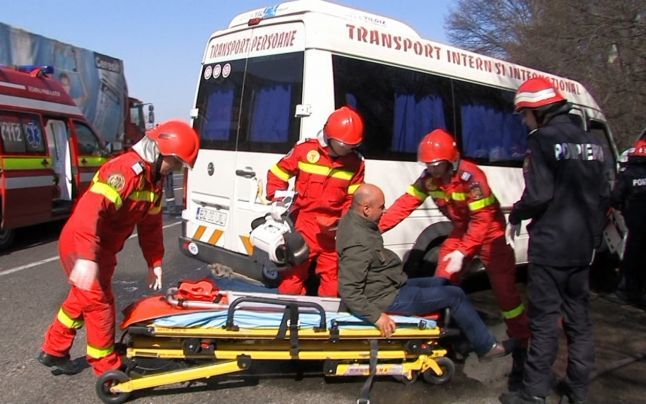 Bărbatul accidentat a fost spitalizat. Foto: arhivă Adevărul  