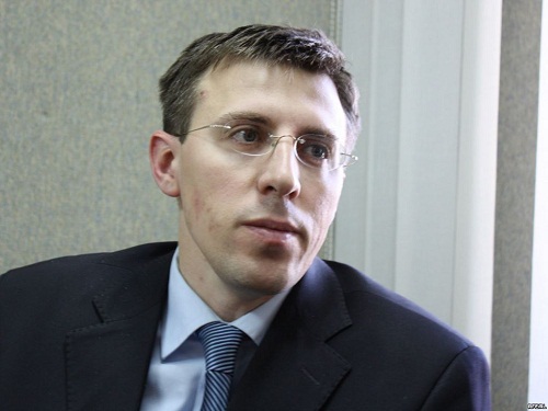 Киртоакэ недоволен тем, что при возрастающих ежегодных физических и финансовых затратах, направляемых на уборку муниципия, город остается грязным.