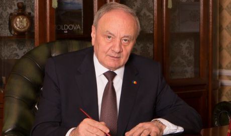 Награда вручена в знак глубокой признательности.