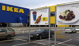 Шведская группа IKEA отозвала фирменные тефтели из принадлежащих компании магазинов в 14 странах Европы. Т