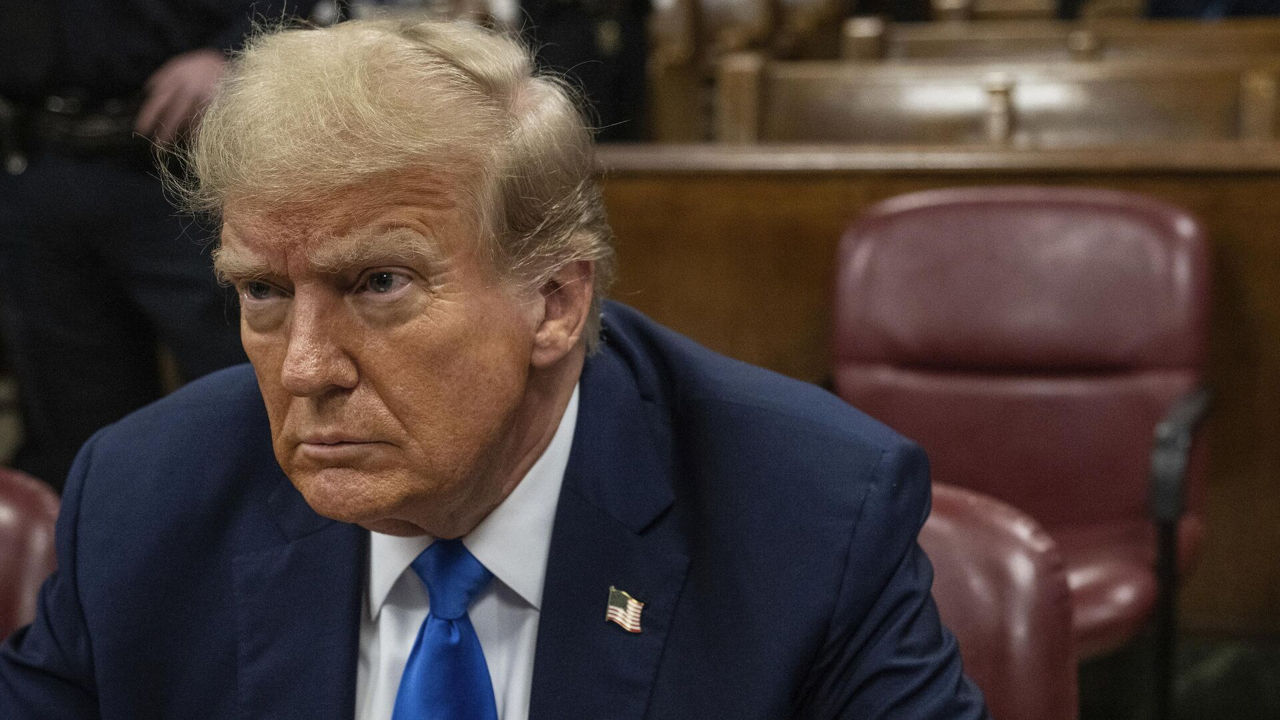 WSJ: Трамп называл Украину "тотально коррумпированной" и "частью России".