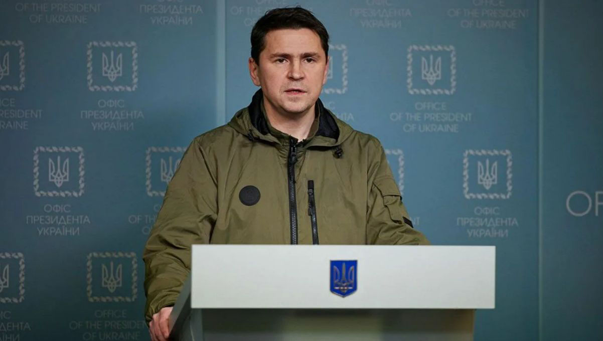 Подоляк: Россияне минируют в Херсоне все, что могут, это город смерти.