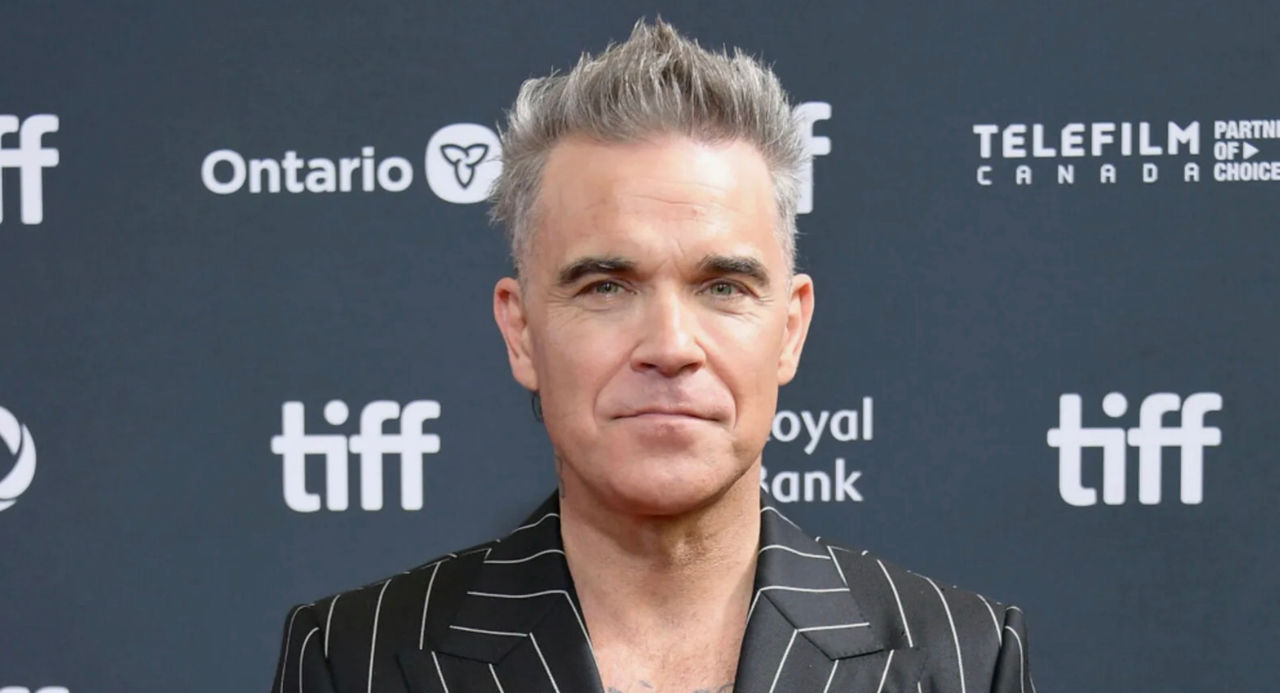 Robbie Williams riscă să rămână orb din cauza injecțiilor pentru slăbit.
