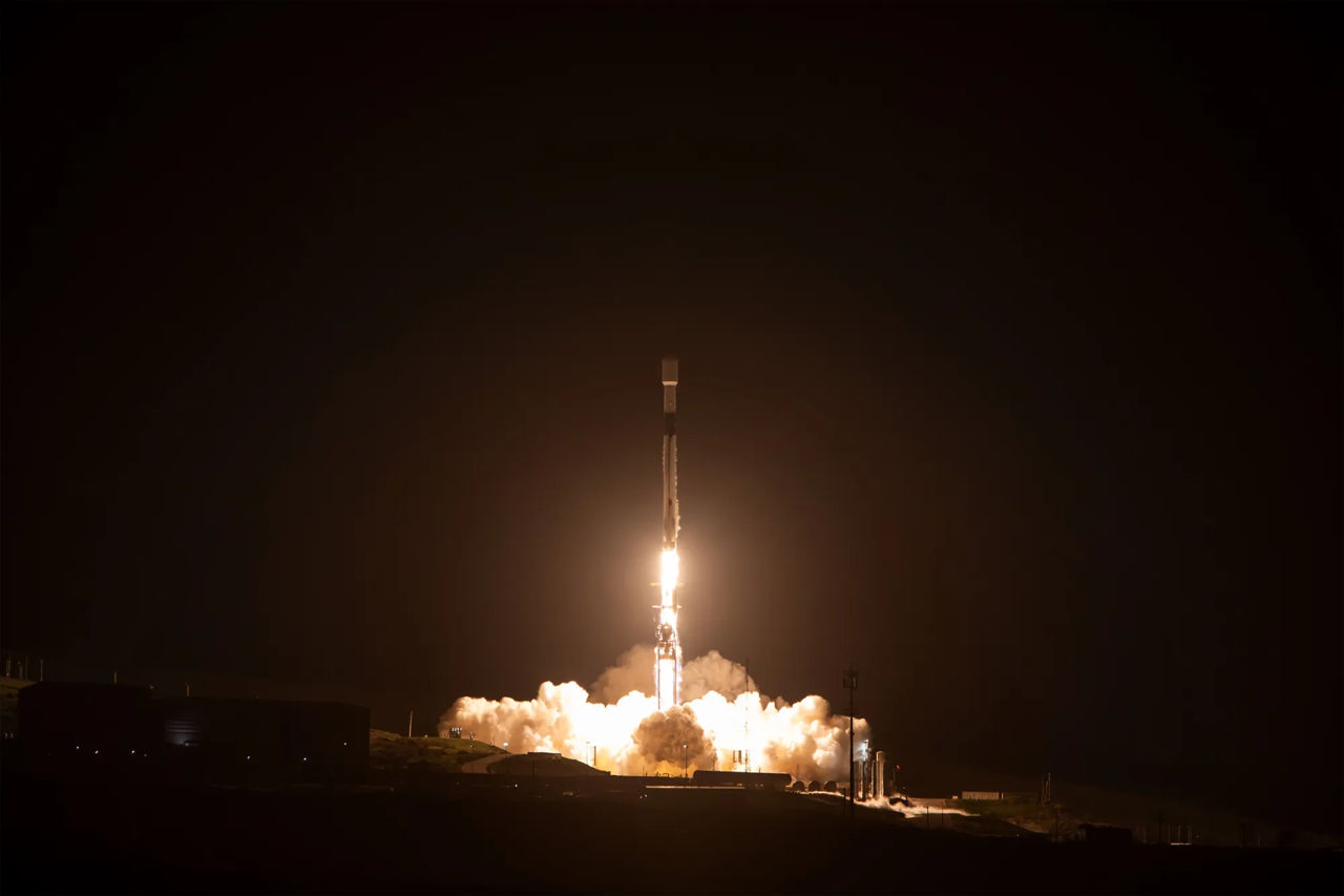 SUA au lansat un telescop pe orbită pentru a studia apariția Universului.