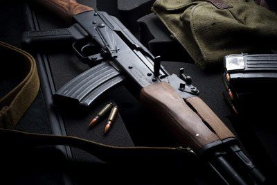 Ucrainean, bănuit că a tras cu un AK-47 în Auziac. Foto: ziarulclujean.ro