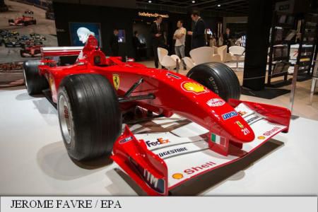 O mașină de Formula 1 condusă de Michael Schumacher, vândută la licitație cu 7,5 milioane de dolari. 