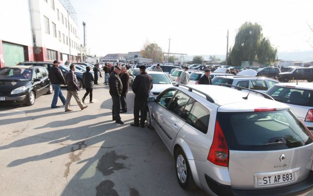  O intervenţie administrativă ar putea distruge piaţa“, a mai precizat directorul BNAA
