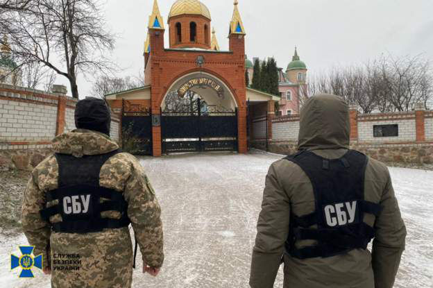 СБУ проводит новые рейды в епархиях УПЦ.
