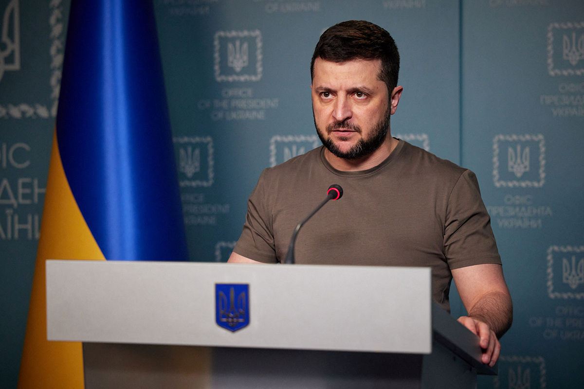 Зеленский о ракетном ударе по Кривому Рогу: Это попытка затопить город.