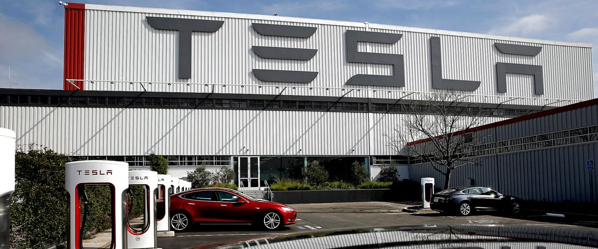 В Tesla критическая ситуация.