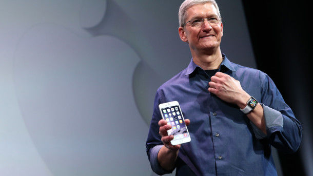 Кук надеется, что Apple не станет жертвой торговой войны США и Китая.