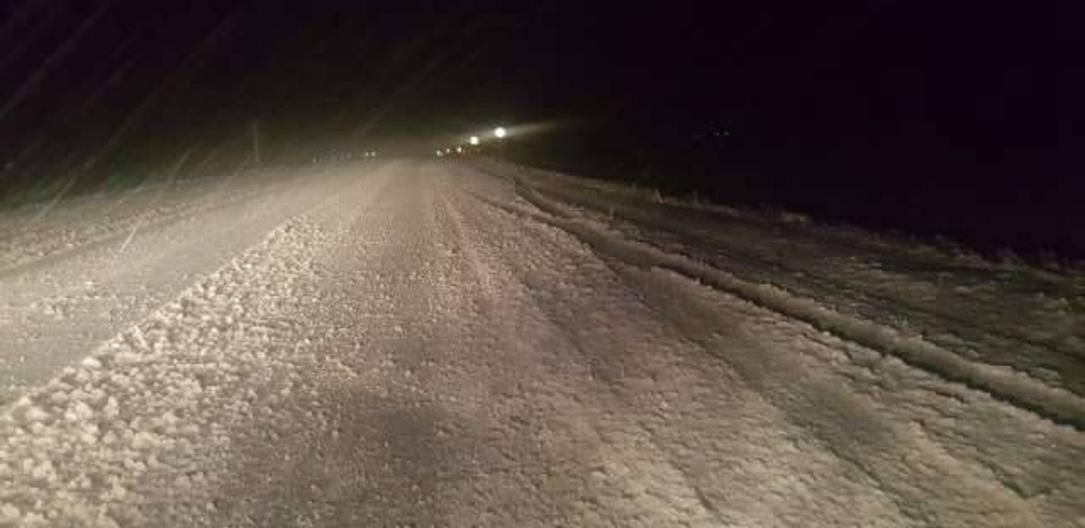 Drumurile din raionul Ocnița, acoperite de zăpadă. Foto via Facebook/ INP