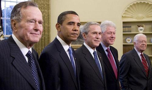 Экс-президенты США начали сбор средств пострадавшим от ураганов.