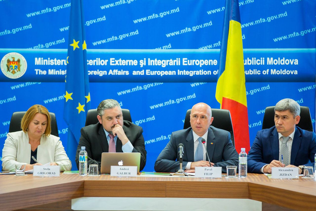Pavel Filip a participat la şedinţa Comitetului naţional pentru combaterea traficului de fiinţe umane. 